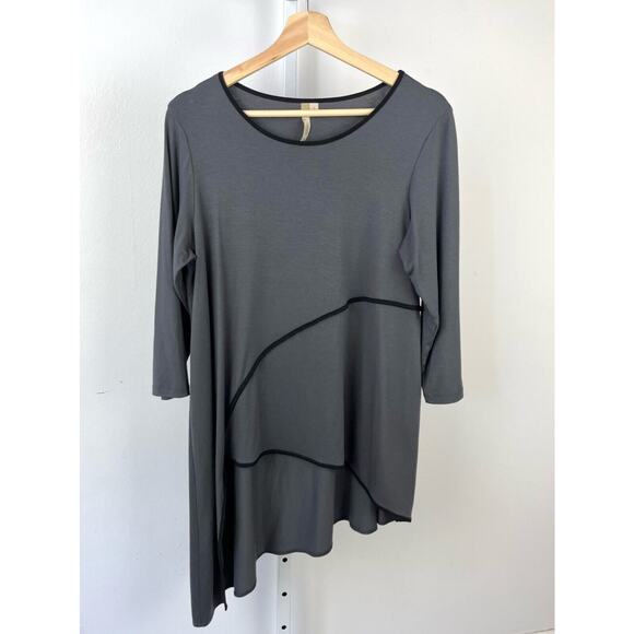 COMFY USA  S Ramona Easywear Tunic Top 3/4 Sleeve Asymmetric Hem Soft Knit Gray - Picture 1 of 5